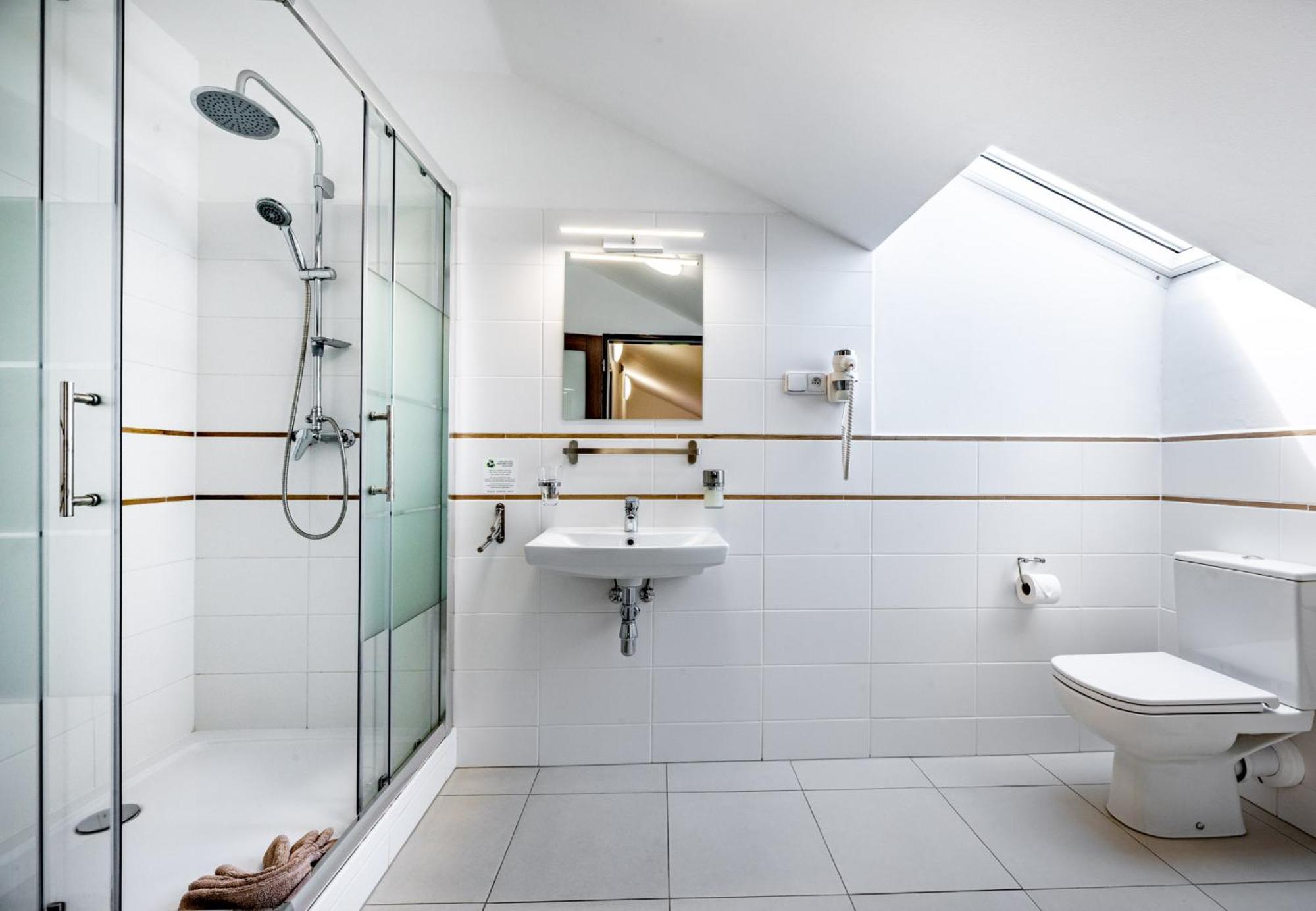 Hotel Svycarsky Dum Sneznik Oda fotoğraf