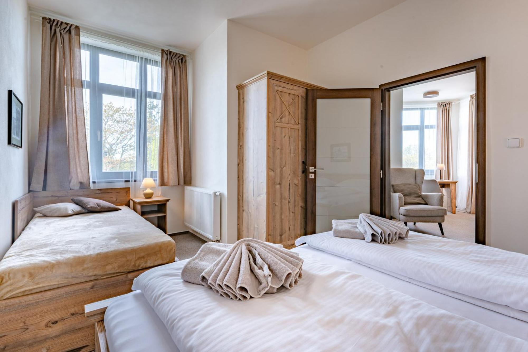 Hotel Svycarsky Dum Sneznik Oda fotoğraf