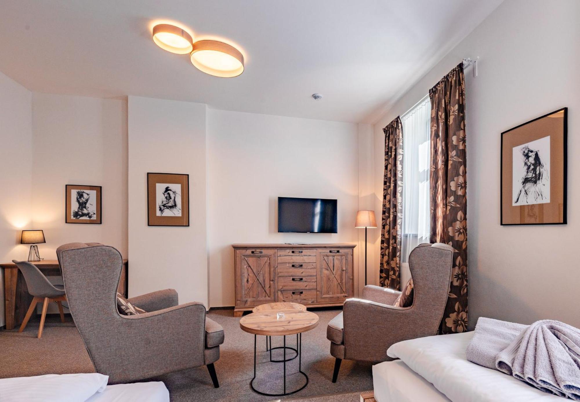 Hotel Svycarsky Dum Sneznik Oda fotoğraf